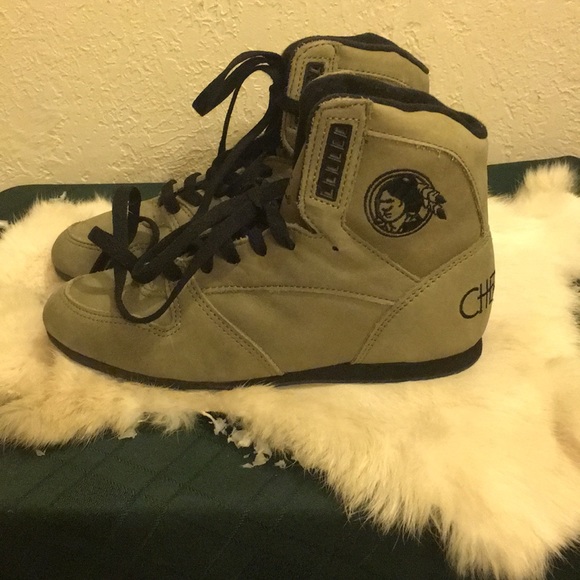 Cherokee Leather high top Shoe NEW Women Sz 5 1/2 - Picture 3 of 6